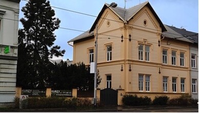 Vzděl&aacute;vac&iacute; centrum Jana Knittlov&aacute;